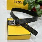 Fendi 芬迪 专柜同款 宽4.0Cm 双环正反用腰带 Ff按钉搭扣 黑色Cuoio Romano皮革材质 反面面料带有烟草黄和黑色Ff图案 四方金属饰面 时