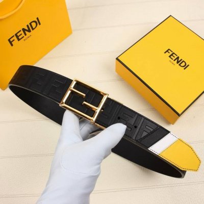 FENDI 芬迪 宽38MM 标志造型宽皮带。原版针扣，进口原版小牛皮制成。印有浮雕黑FF 图案。镀金表面金属制品，品质保证。