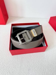 品名：卡地亚 Cartier 原单 腰带 皮带 型号：针扣，原版经典针式扣头，实物拍摄，双面头层牛皮 材料：百分百头层牛皮，保证真皮。双面可用专柜同等质量，原版