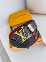 品名 Lv..路易..威登腰带皮带原单 型号 挂扣 经典纯钢材质挂扣 头层牛皮 图片实物拍摄 材料 头层牛皮 挂扣系列 纯钢材质扣头 钯镀电镀工艺永不掉色 经典