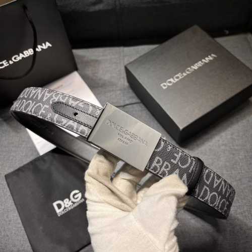 特 杜嘉班纳 宽3.5Cm 新款 压花小午皮简约百搭腰带，Dolce&Gabbana Milano 标牌装饰别具一格