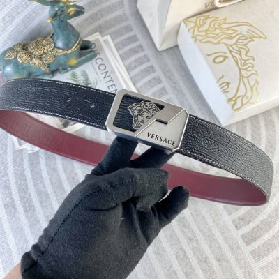 范思哲 特种皮腰带系列 ，原厂五金精品不锈钢扣，手感柔软舒适 宽3.8Cm。