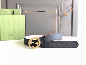 配送专柜全套礼盒Gucci古驰皮带 进口黑色Pvc纹配意大利小牛皮，4.0Cm宽 ，搭银色扣。工艺精细，顶级品质 DDD