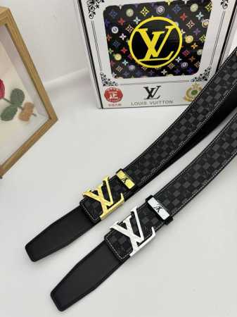 品名：Lv..路易..威登原单 材质：原单牛皮腰带 百分百头层牛皮腰带保证真皮，24K纯钢扣，专柜原单品质、做工精细，时尚大牌，送人自用首选 包装： 请认准如图 - 点击图像关闭