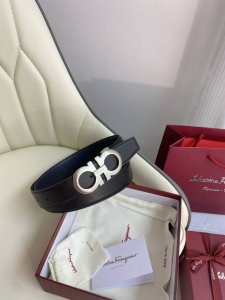 【菲拉格慕】双面原厂进口头层牛皮，双面使用，真空电镀铜扣，做工精致专柜品质！时尚休闲百搭火爆热销中！配专柜全套包装，宽度3.5Cm。