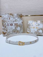 Dior Montaigne Jolie Belt 光滑小牛皮和白色树脂珍珠 饰有*Christian Dior*标志 羊皮菱格腰带2.0Cm