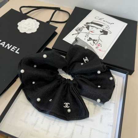 Chanel香奈儿高级发圈，带手工钉珠 - 点击图像关闭