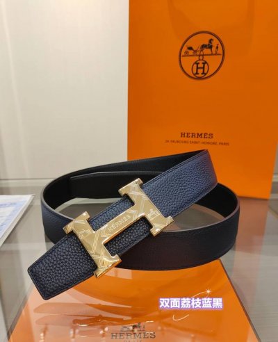 特 Hermes爱马仕 男士双面皮腰带38Mm，双面头层牛皮，双面可用，搭配精品钢扣五金，做工精致，实物拍摄，高端奢华。
