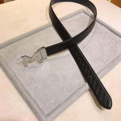 万宝、龙 Mont Blanc 新款 进口原厂牛皮压花 尺寸3.5Cm 顶级