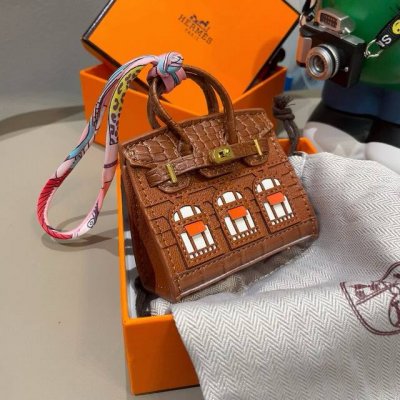 爱马仕迷你铂金包挂件 创意小房子包包 通用蓝牙耳机包 可放钥匙口红 时尚迷你包包 可以当包饰，耳机包一举两得！
