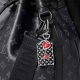 Lvenvelope包饰与钥匙扣 Lv信封钥匙扣挂件 本款 Lv Envelope 包饰与钥匙扣以釉面花卉开启信封式结构 Monogram 铭纹流露工致格调 珐