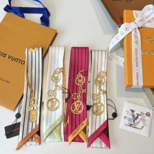驴家100%真丝 18姆米重磅斜纹材质，长条丝巾Twilly束发带 120X5Cm Myneverfullbb桑蚕丝束发带以瞩目图案呼应Neverfull手袋的