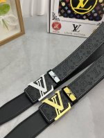 品名：Lv..路易..威登原单 材质：原单牛皮腰带 百分百头层牛皮腰带保证真皮，24K纯钢扣，专柜原单品质、做工精细，时尚大牌，送人自用首选 包装： 请认准如图
