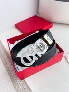 品名：Ferrgamo..菲拉格慕 腰带自动带 皮带 型号：自动扣，纯钢材质自动扣，头层牛皮，自动带身 材料：百分百头层牛皮，保证真皮。24K纯钢扣专柜同等质量