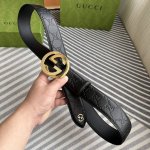 特 Gucci 黑色Signature压花，尾部内镶双G立体五金，宽度4.0Cm 纯钢经典大饼扣花纹新工艺。