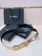 Chanel 24C 小牛皮、金属 与琉璃珍珠 金与珍珠白 Logo搭扣 手感柔软 细腻3.0Cm 码数75- -100