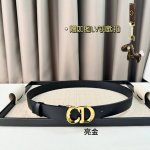 Dior 24早春新款 C D搭扣黄铜腰带扣，女士小牛皮腰带 经典永存 3Cm