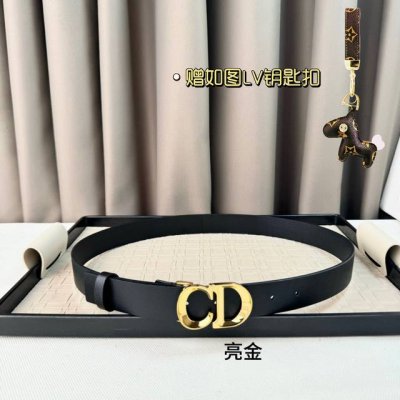 Dior 24早春新款 C D搭扣黄铜腰带扣，女士小牛皮腰带 经典永存 3Cm