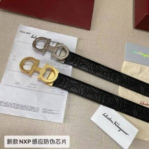 品牌：菲拉格幕 钢扣 等级：原单私货.进口头层牛皮 ，专柜售、堪比正品！油边精致 电脑车线 手感柔软.实物拍摄无修饰 上身效果超好、长度可裁剪.配专柜全套包装.