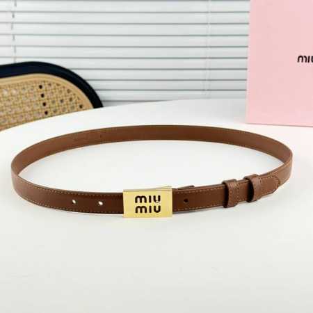 p170。 Miumiu小腰带、2Cm。裙装裤装搭配起来！精致优雅，不撞款！ - 点击图像关闭