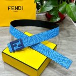 Fendl芬迪专柜同款 宽40Mm原版定制天蓝色Ffvertigo图案皮料 搭配Ff按钉钢扣 时尚潮流 经典百搭款