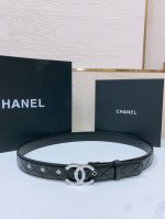 Chane L经典双C皮带腰带 新款Logo扣搭配进口胎羊皮，质感满分，简直身春日里的点睛之笔，皮带直径3.0Cm
