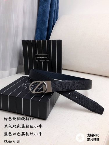 特 Zegna 杰尼亚 宽度3.5Cm 双面皮带，牛皮材质，配有钌金Gancini扣饰。风格现代，为日常造型增姿添彩。该皮带可调节，且能根据需要剪裁，达到修身效