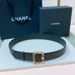 Chanel 24P Cc 水钻.树脂白 与 金Logo扣. 进口胎牛皮腰带 3.8Cm精品 精致 典雅 Chic又时髦.