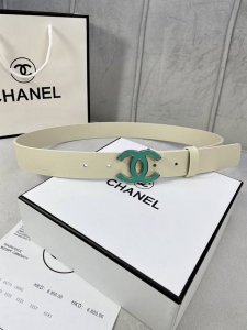 宽度3.0Cm Chanel 香奈儿 女士腰带皮带新款柔软的进口小牛皮金 银色磨胶金属钢扣。