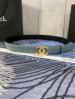 宽度3.0Cm Chanel 香奈儿 此款女士腰带采用新款柔软的进口小牛皮支持Nfc扫码链接。金 银色镶钻金属钢扣。