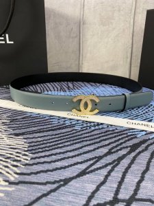 宽度3.0Cm Chanel 香奈儿 此款女士腰带采用新款柔软的进口小牛皮支持Nfc扫码链接。金 银色镶钻金属钢扣。
