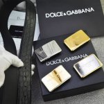 Dg，宽4.0Cm，Dolce&Gabbana 新款 Lux 鞍皮腰带，雅致配饰，搭配徽标搭扣 Lux 鞍皮腰带双电镀标牌 腰带，双电镀标牌搭扣