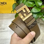 图片包装＋10 Fendi 芬迪 专柜同款 宽4.0Cm 双环正反用腰带 Ff按钉搭扣 咖啡色Cuoio Romano皮革材质 反面面料带有烟草黄和黑色Ff图案