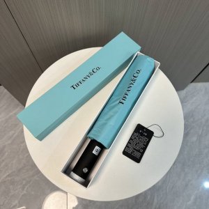 Tiffany蒂芙尼 迷彩熊夏季新款 全自动折叠晴雨伞 黑色涂层防晒有效阻隔紫外线99%，Upf 50 所以能起到伞下体感降温的效果！ 有效隔热，高效防晒 一把