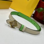 图片包装 Fendl 芬迪 宽20Mm，原单进口小牛皮，搭配原单钌钯电镀F扣，手感.油边近乎完美，原产皮料定制，质感无可挑剔，出众的细节，高清实拍，货真价实，品