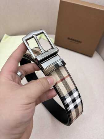 Burberry-巴宝莉！男士专柜对版金属扣，头层牛皮双面外用腰带，商务通勤休闲场合均适合佩戴3.5Cm - 点击图像关闭