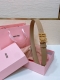 缪缪miumiu 古金扣宽度：3Cm这款皮革腰带是提升别致造型品味的理想之选。醒目的标志性徽标装点搭扣，营造精致撞色与纹理金属徽标搭扣搭扣饰醒目徽标