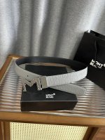 特 Montblanc 万宝龙男士皮带 宽度 3.5Cm宽 意大利进口小牛皮配以精品抛光五金扣 腰带细节完美 长度可自行裁剪