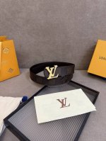 路易威登 Lv 全套包装 40Mm宽度 正品一体铸造五金钢扣，原厂皮料 双面原厂定制面料，可双面使用！区别市场货