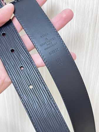 当季新款，3.5水波纹，底部进口小牛皮，搭配精品夹扣 3.5夹扣 - 点击图像关闭