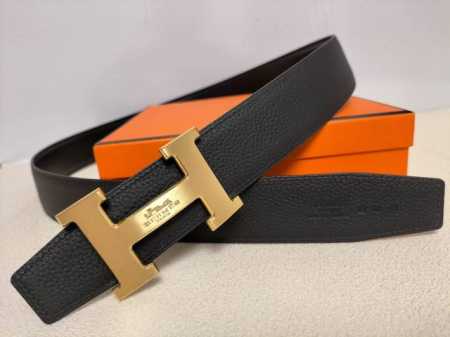 Hermes.爱马仕 官网同步 宽度38Mm 原版荔枝搭带身搭配原版精品钢扣，男装的经典搭配，可双面使用完美配饰！ - 点击图像关闭