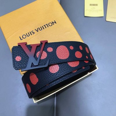 驢家經典款。L0Uis Vuitt0N 今季新品 男士原單腰帶 寬度40毫米 經典荔枝紋牛皮壓花大圖案 搭配雙色五金 可雙面佩戴 適合沈穩低調的男士使用