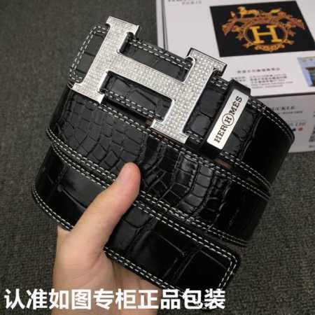 品牌：爱马仕.Hermes镶钻 型号：原单！请认准如图专柜包装 等级：意大利进口百分百头层牛皮，Hermes.爱马仕，世界著名奢侈品品牌。进口头层牛皮，国外专柜 - 点击图像关闭