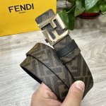 图片包装＋10 Fendi 芬迪 专柜同款 宽3.5Cm 双环正反用腰带 Ff按钉搭扣 黑色Cuoio Romano皮革材质 反面面料带有烟草黄和黑色Ff图案