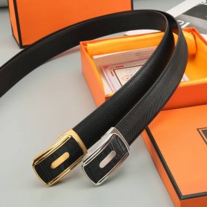 特P190 爱玛仕 双面头层牛皮 宽3.5Cm 不锈钢金属标识，适合商务低调人士！自动扣款式