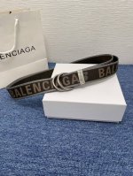 Balenciaga巴黎世家新款时尚腰带，配上复古经典扣，时尚百搭，宽度3.5Cm