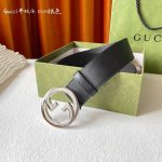 高端品质，实物拍摄 批 配全套礼盒 ： Gucci 经典款面进口平纹小牛皮 搭配原版平纹底 精品g字扣 宽4.0Cm 经典永不过时款 潮流百搭