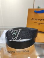 Lv.路易威登 全套包装 宽度 40Mm宽度 正品一体铸造五金钢扣 原厂皮料 双面原厂定制进口面料 可送礼自用不错选择