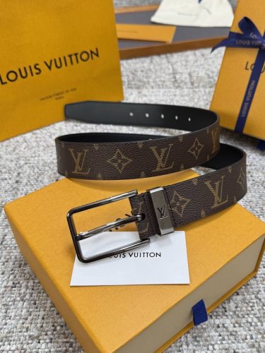 Louis Vuitton Lv腰带 系列 原厂五金 精致手工绘边 柔软舒适 宽3.5