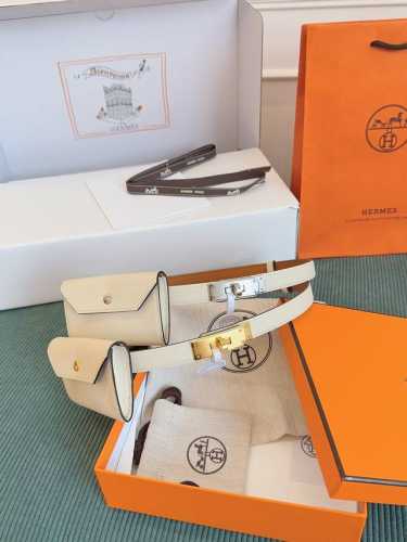 特P200 《Hermes凯利》Kelly Pocket 18腰带法国原厂Epsom奶油白，A级钢扣 品质毋庸置疑 没有更好 只有最好